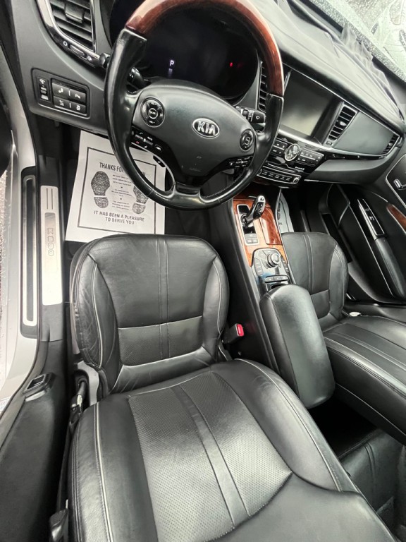 2015 Kia K900 Image 12