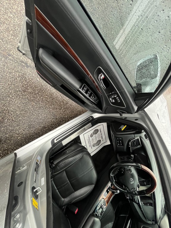 2015 Kia K900 Image 13