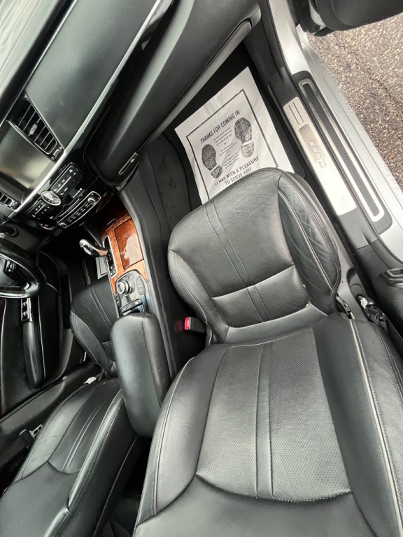 2015 Kia K900 Image 19