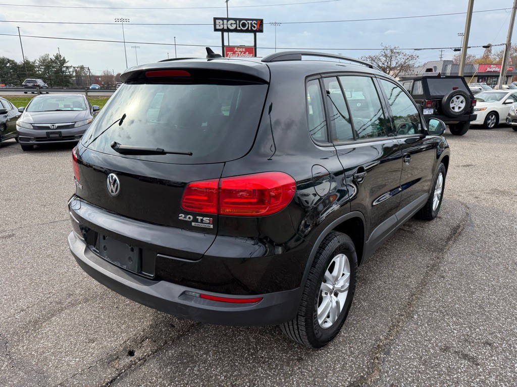 2015 Volkswagen Tiguan Image 9