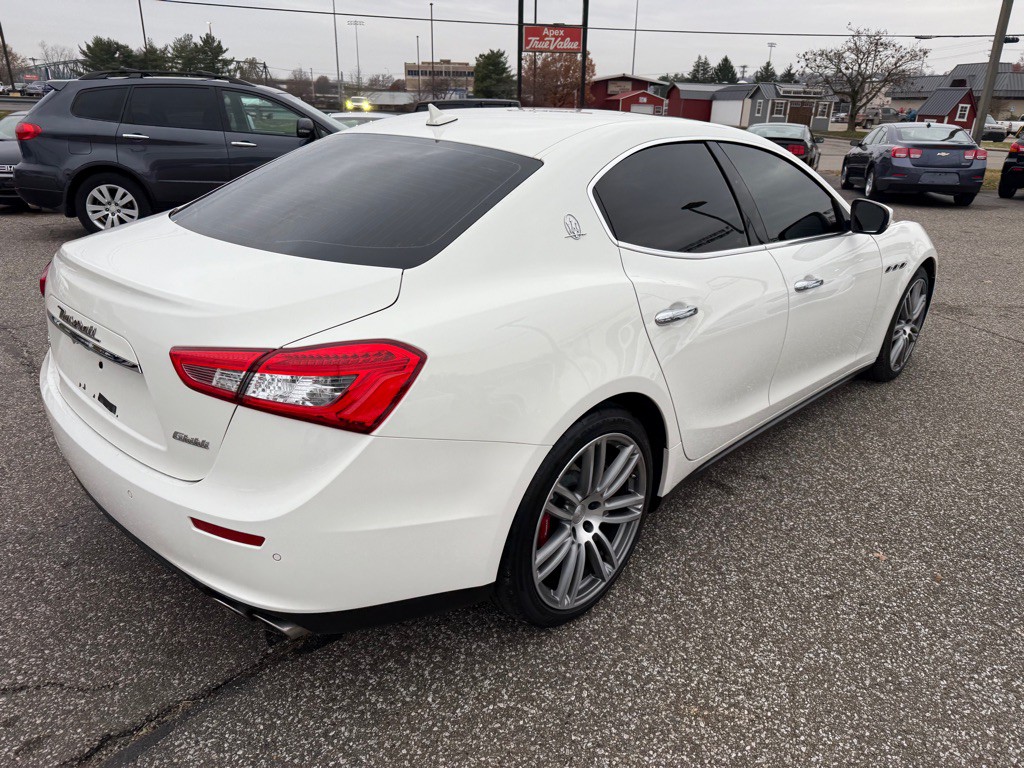 2017 Maserati Ghibli Image 7