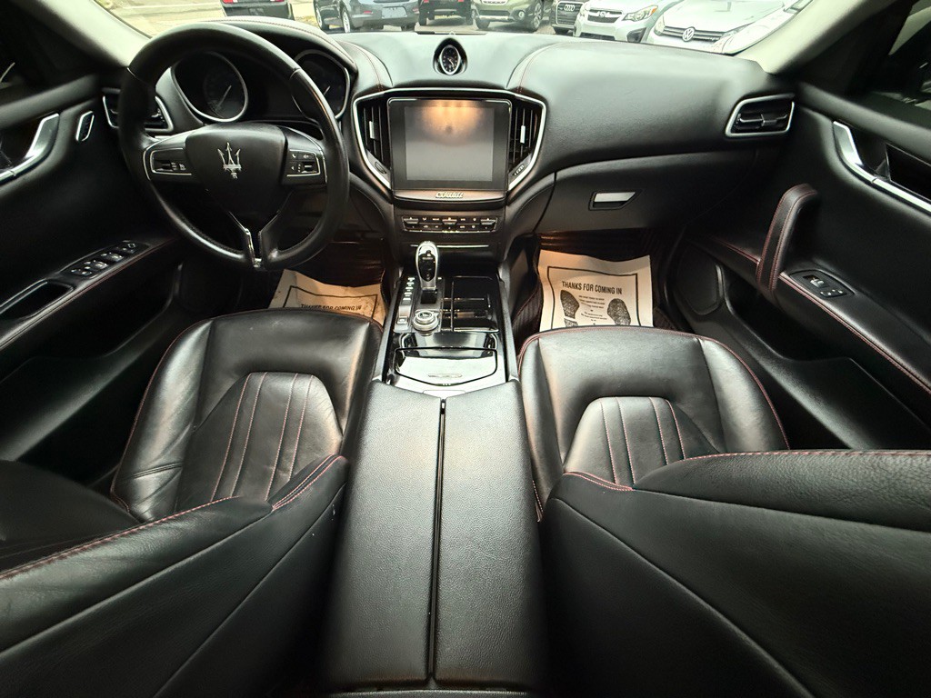 2017 Maserati Ghibli Image 18