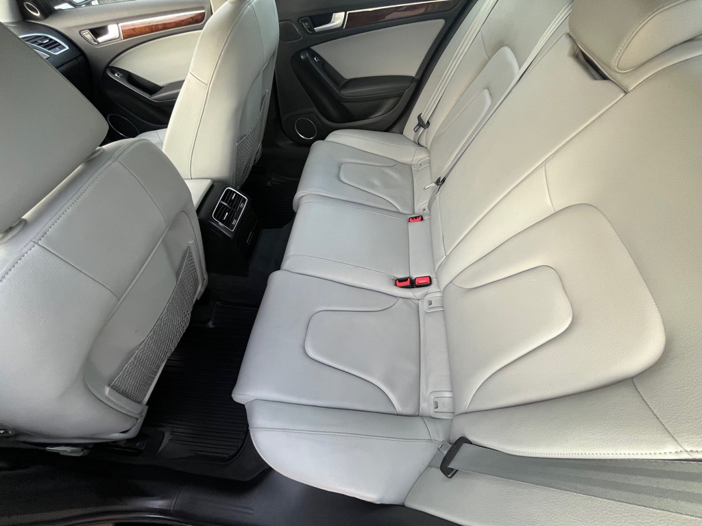 2013 Audi A4 Image 12