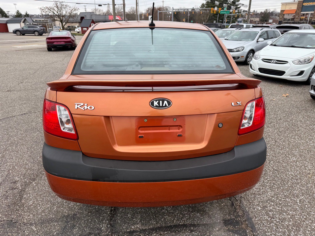 2009 Kia Rio Image 12