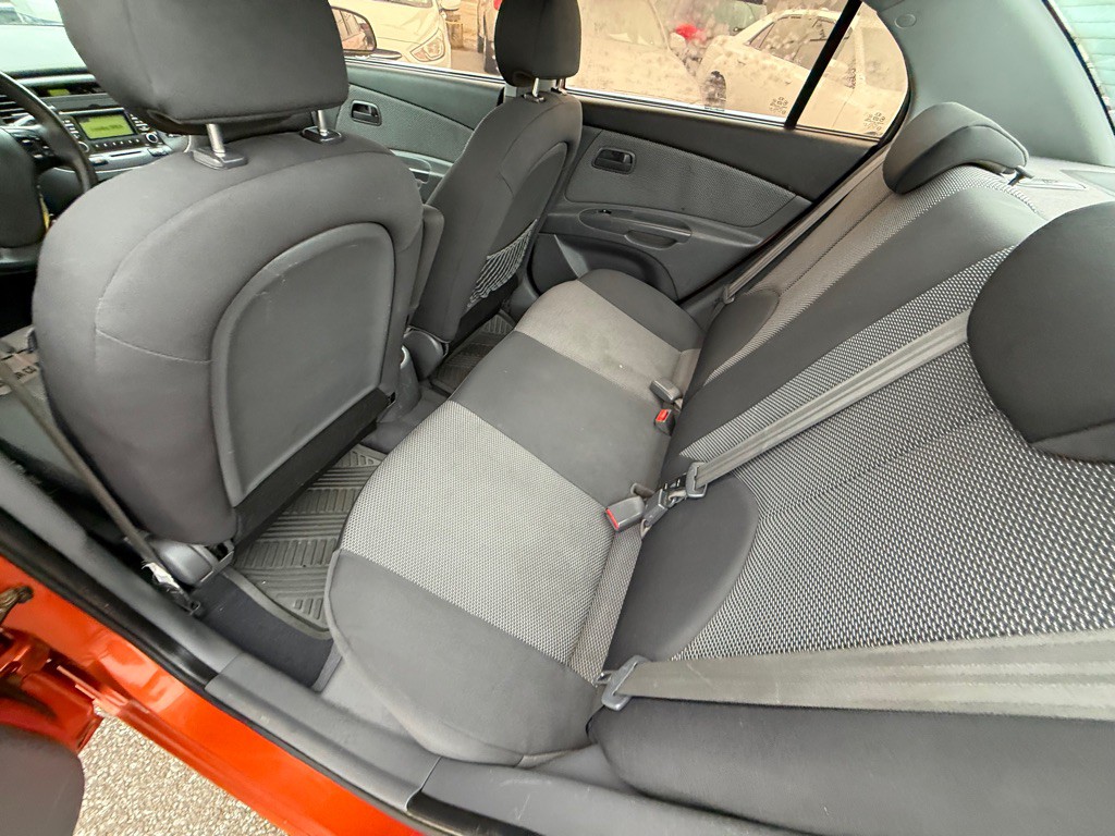 2009 Kia Rio Image 18