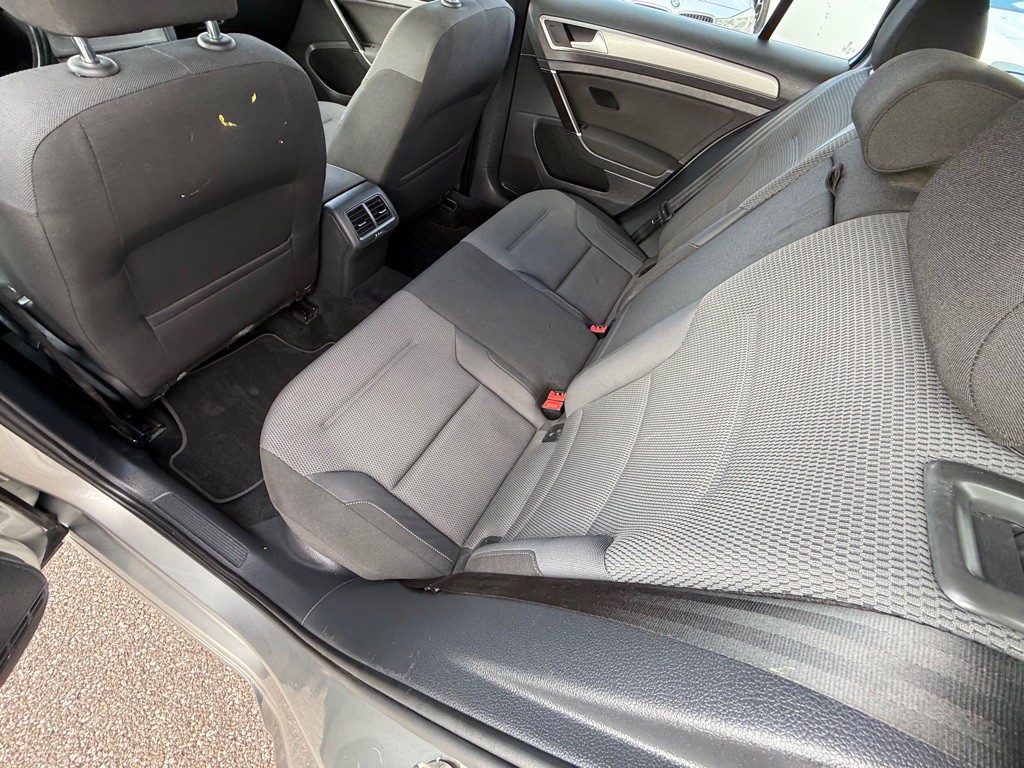 2017 Volkswagen Golf Image 11