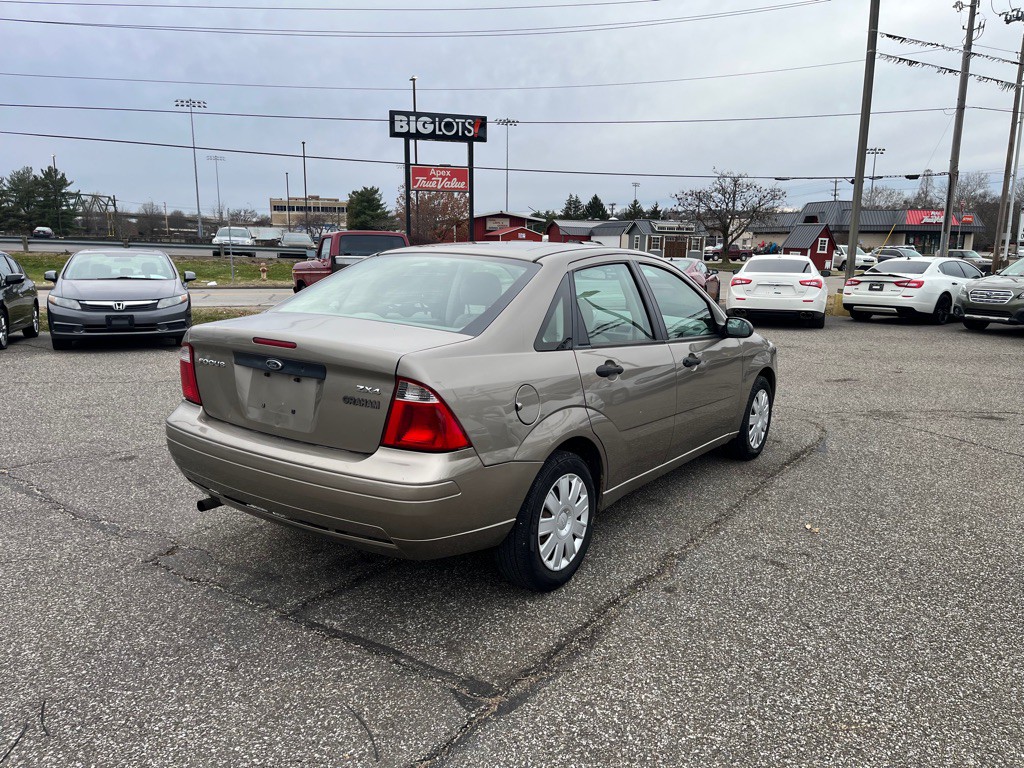 2005 Ford Focus Image 6