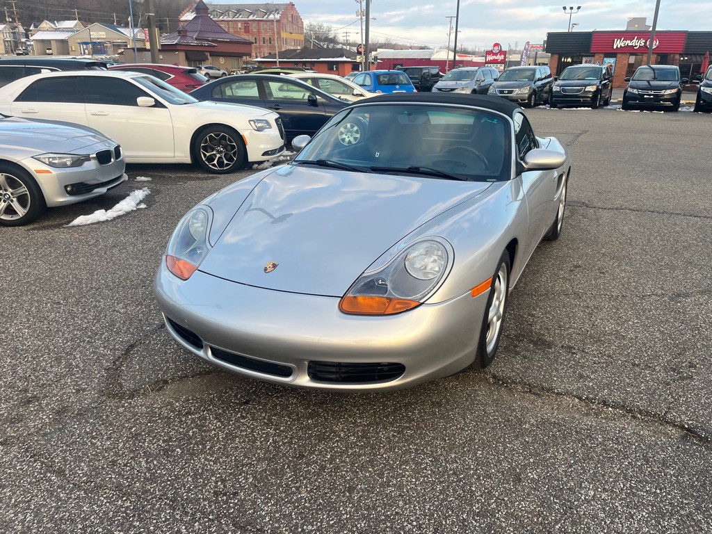 1999 Porsche Boxster Image 2