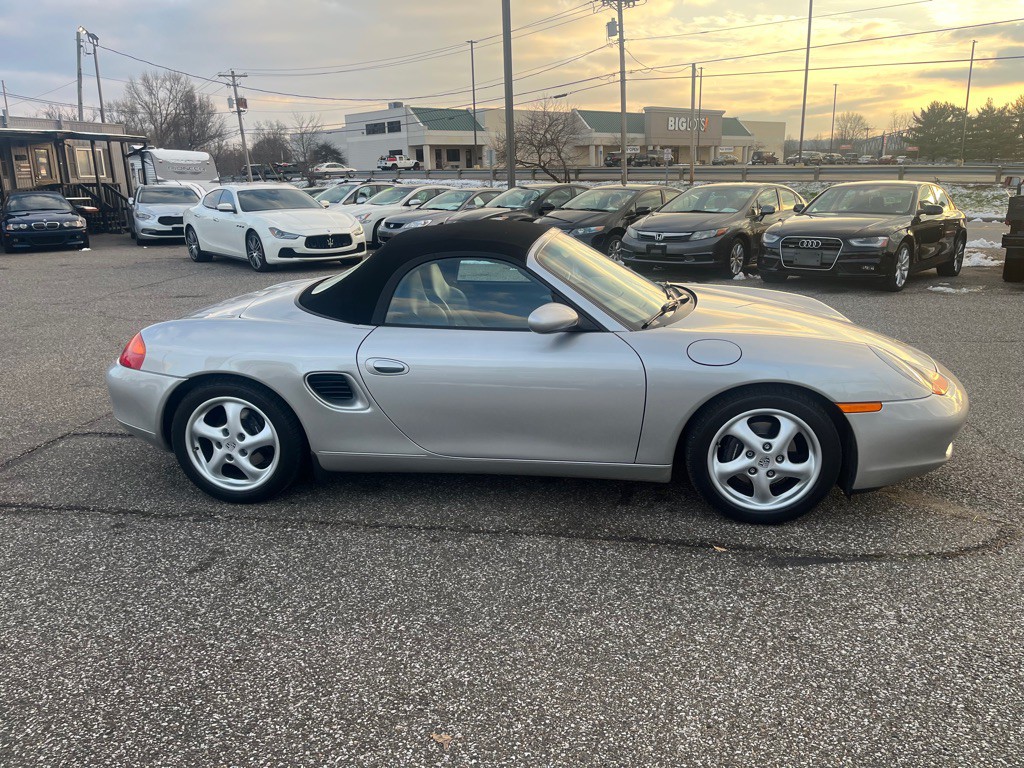 1999 Porsche Boxster Image 5