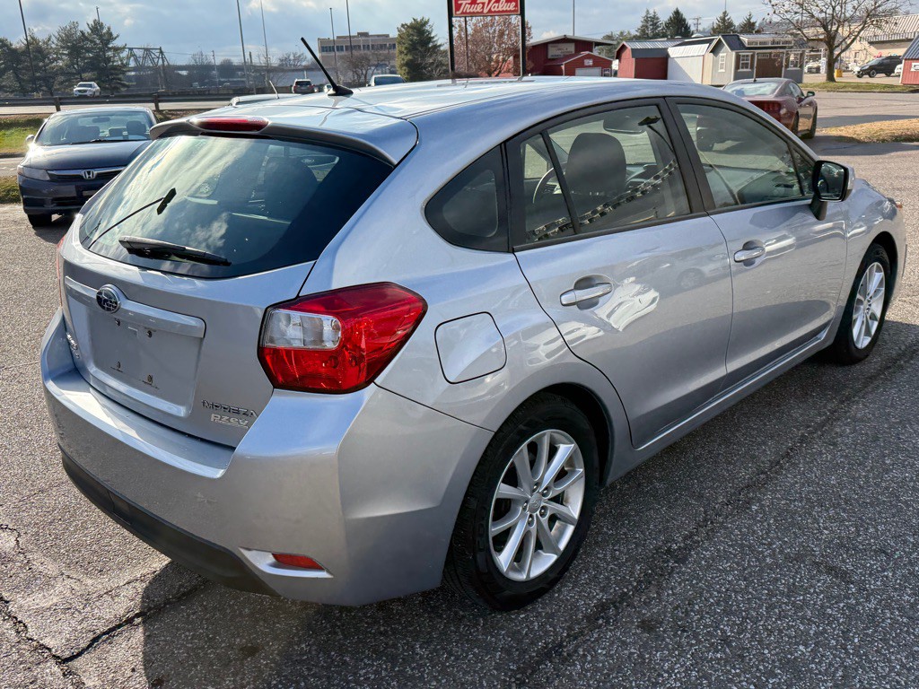 2013 Subaru Impreza Image 6