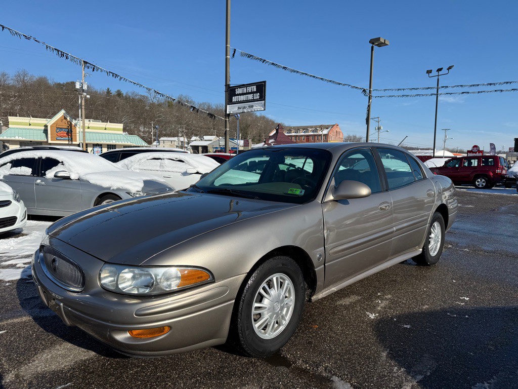 2002 Buick LeSabre Image 2