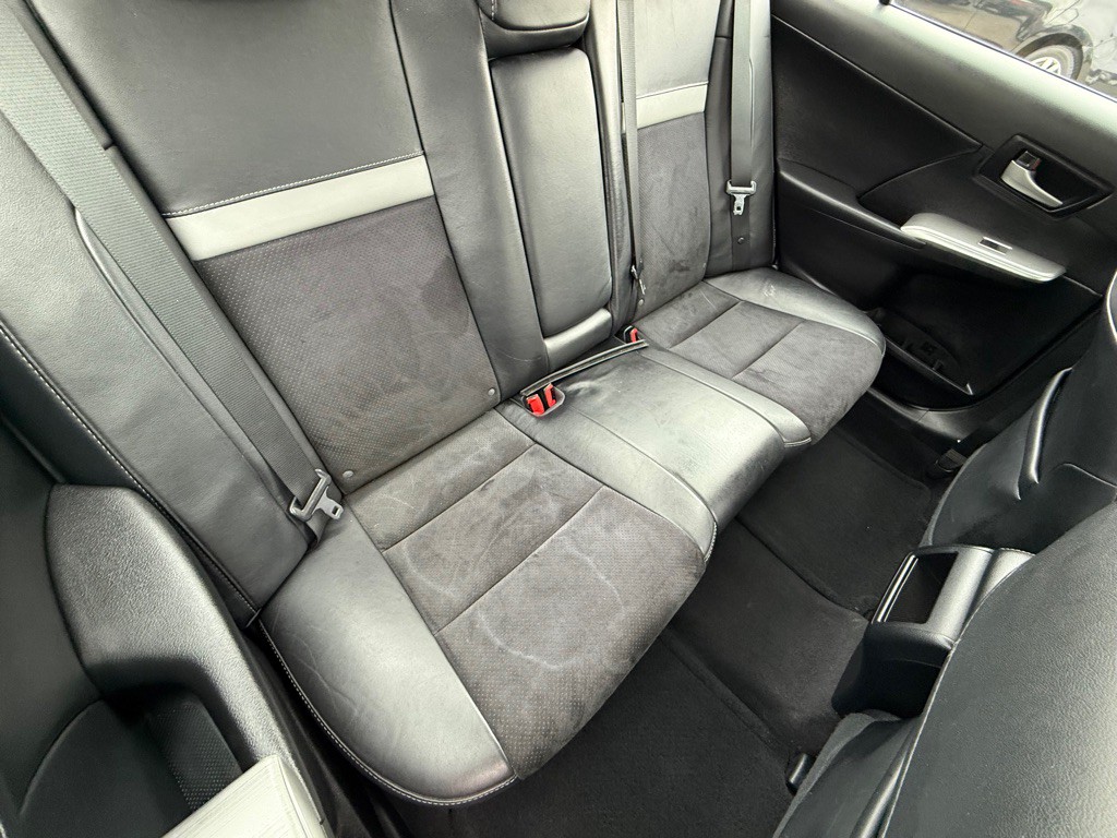 2012 Toyota Camry Image 18