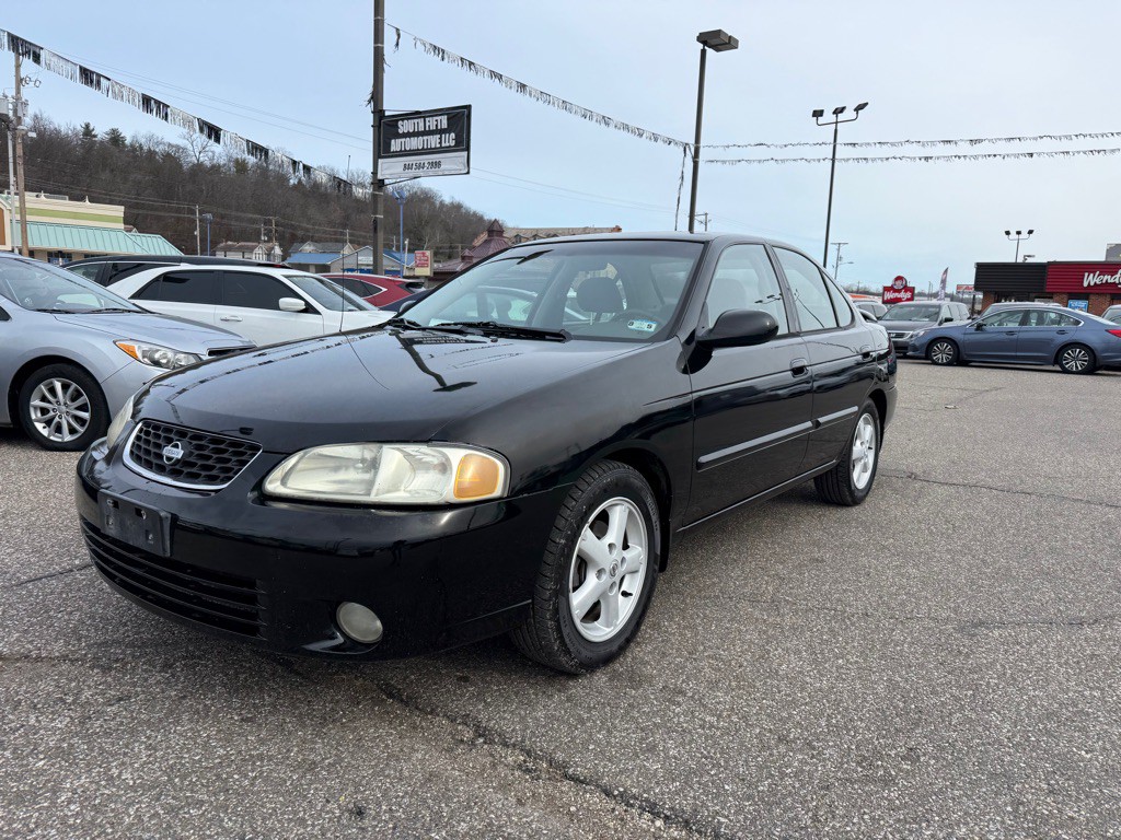 2002 Nissan Sentra Image 4