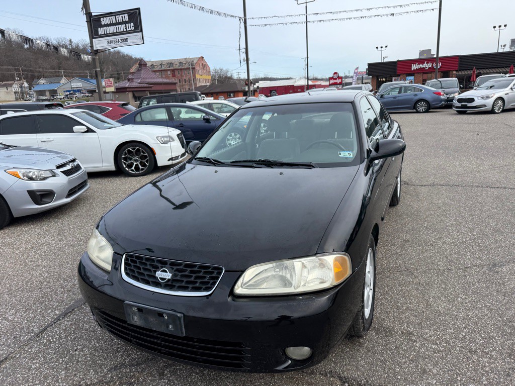 2002 Nissan Sentra Image 5