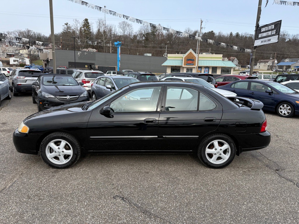 2002 Nissan Sentra Image 12