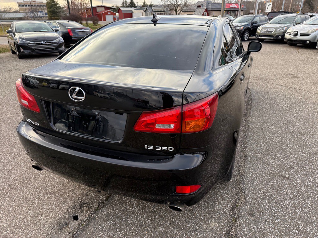 2008 Lexus IS Image 10