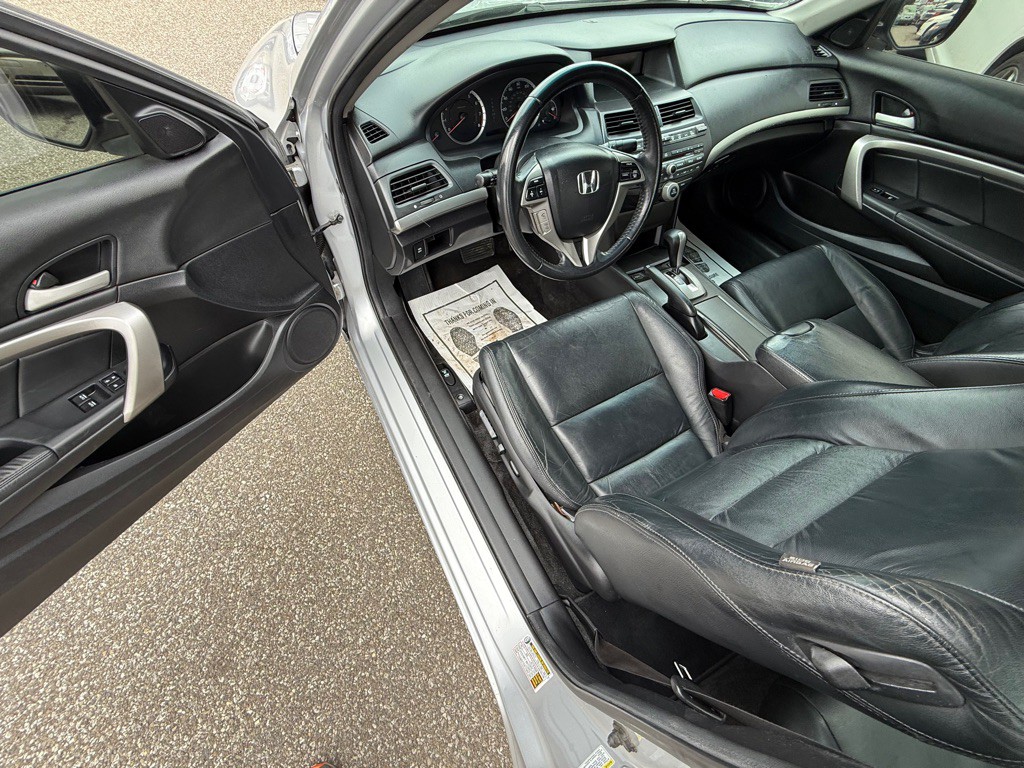 2010 Honda Accord Image 15