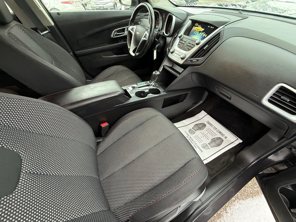 2016 Chevrolet Equinox Image 17