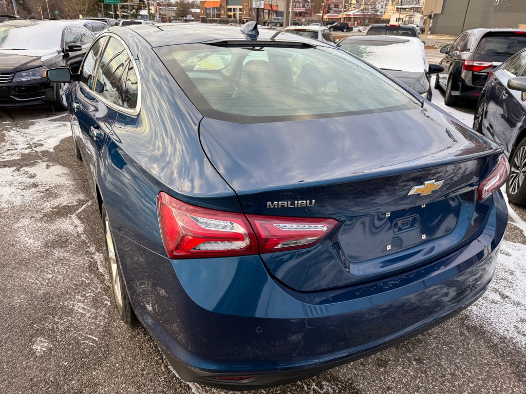 2019 Chevrolet Malibu Image 9