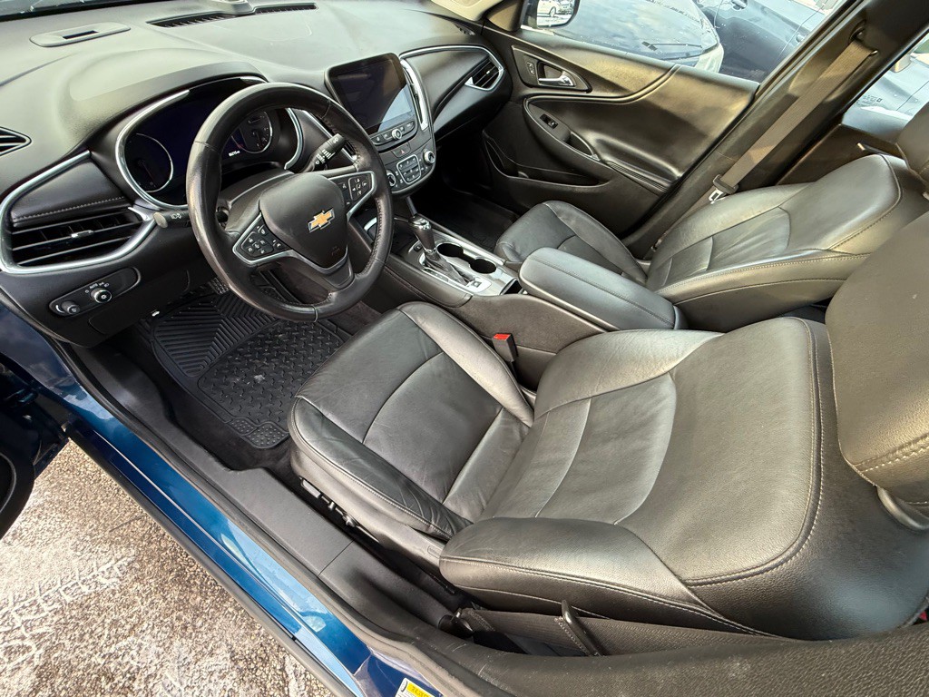 2019 Chevrolet Malibu Image 12