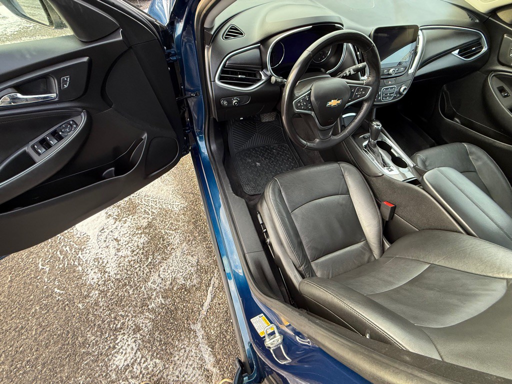 2019 Chevrolet Malibu Image 13