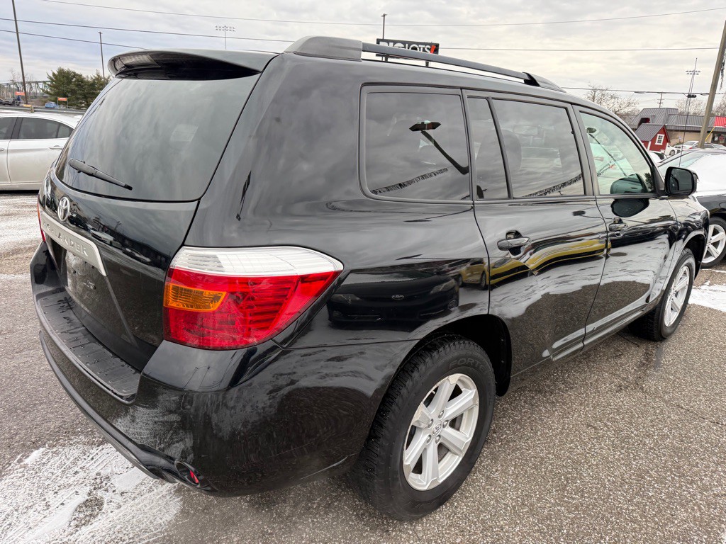 2010 Toyota Highlander Image 20