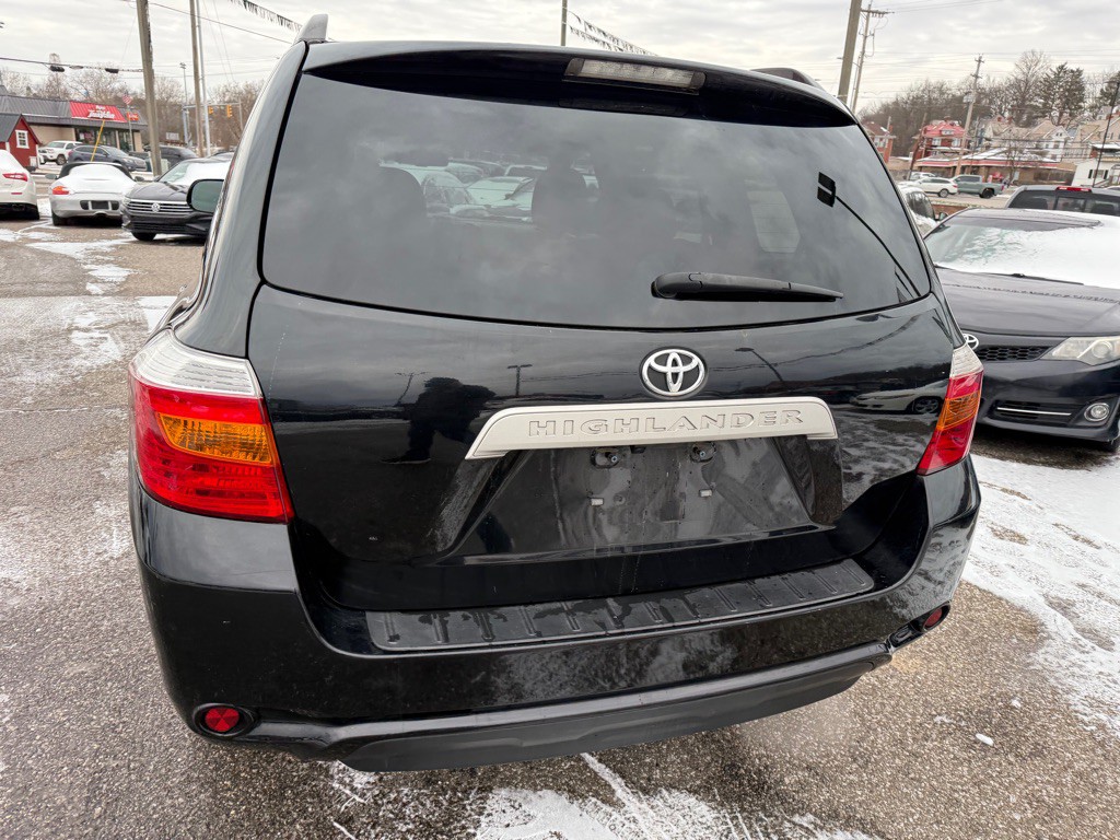 2010 Toyota Highlander Image 22