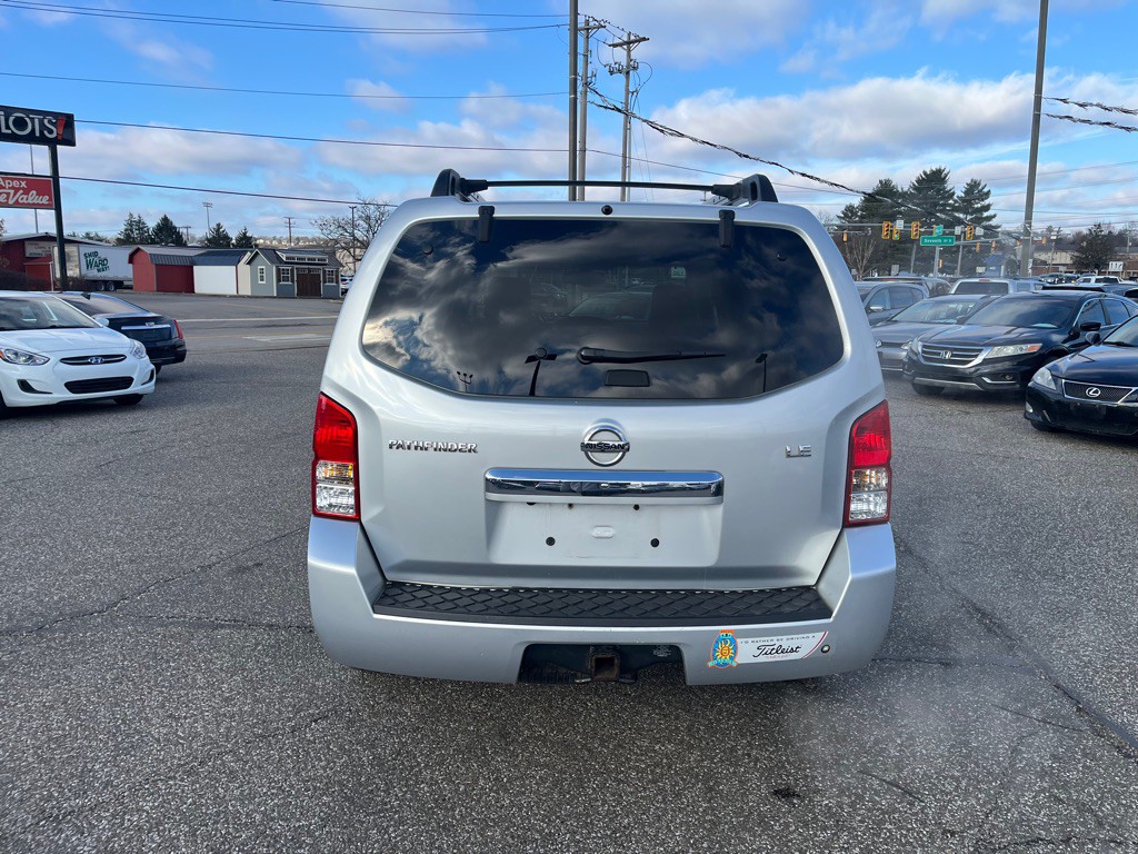 2011 Nissan Pathfinder Image 7