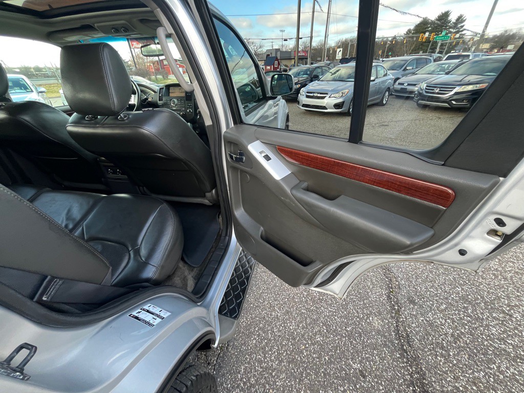 2011 Nissan Pathfinder Image 18
