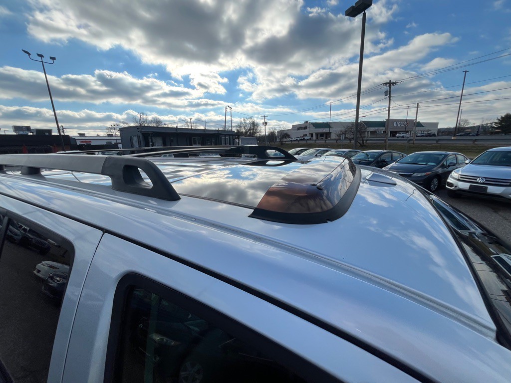 2011 Nissan Pathfinder Image 21