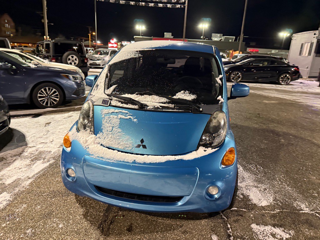 2014 Mitsubishi i-MiEV Image 4