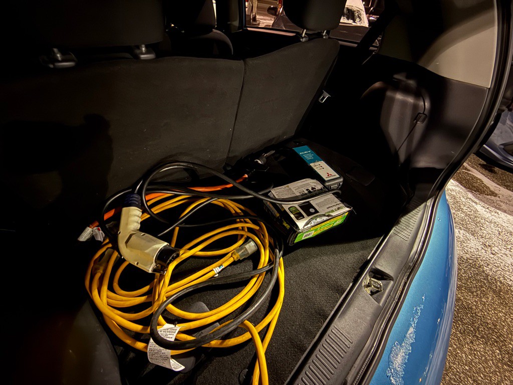 2014 Mitsubishi i-MiEV Image 17