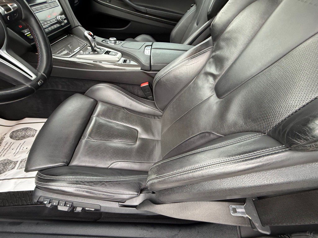 2013 BMW M6 Image 12