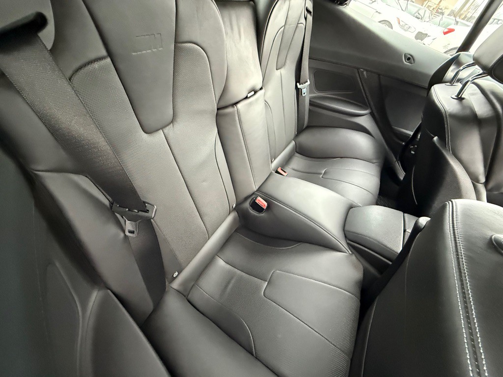 2013 BMW M6 Image 14