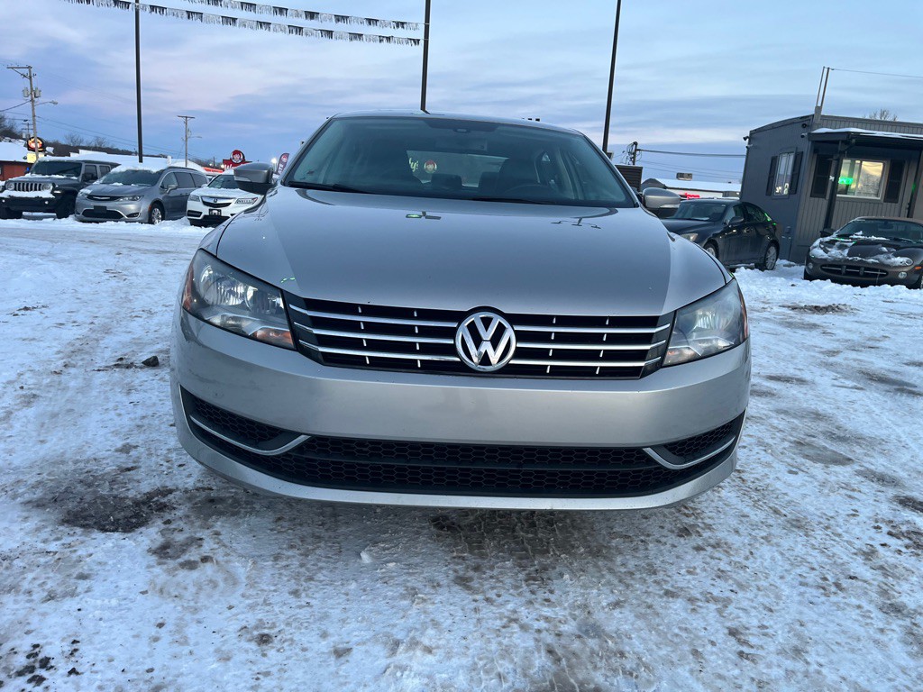 2014 Volkswagen Passat Image 3
