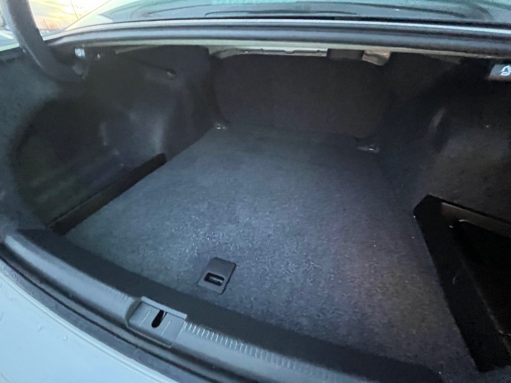 2014 Volkswagen Passat Image 13