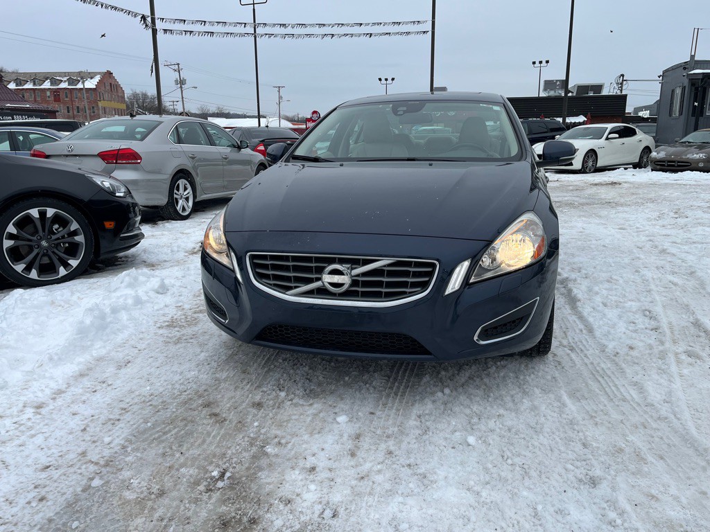 2013 Volvo S60 Image 2