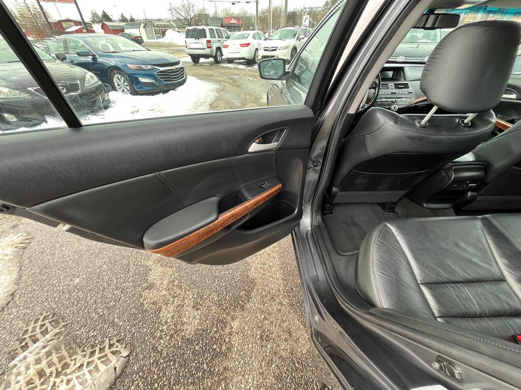 2012 Honda Accord Image 12