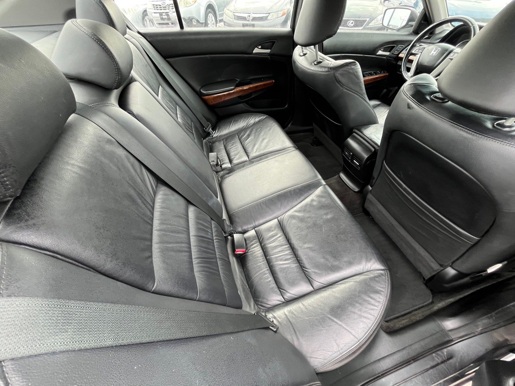 2012 Honda Accord Image 13