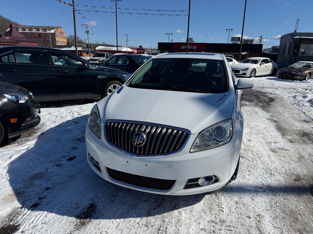2013 Buick Verano Image 3