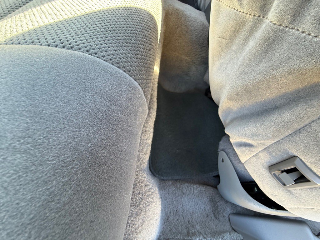 1989 Ford Thunderbird Image 18