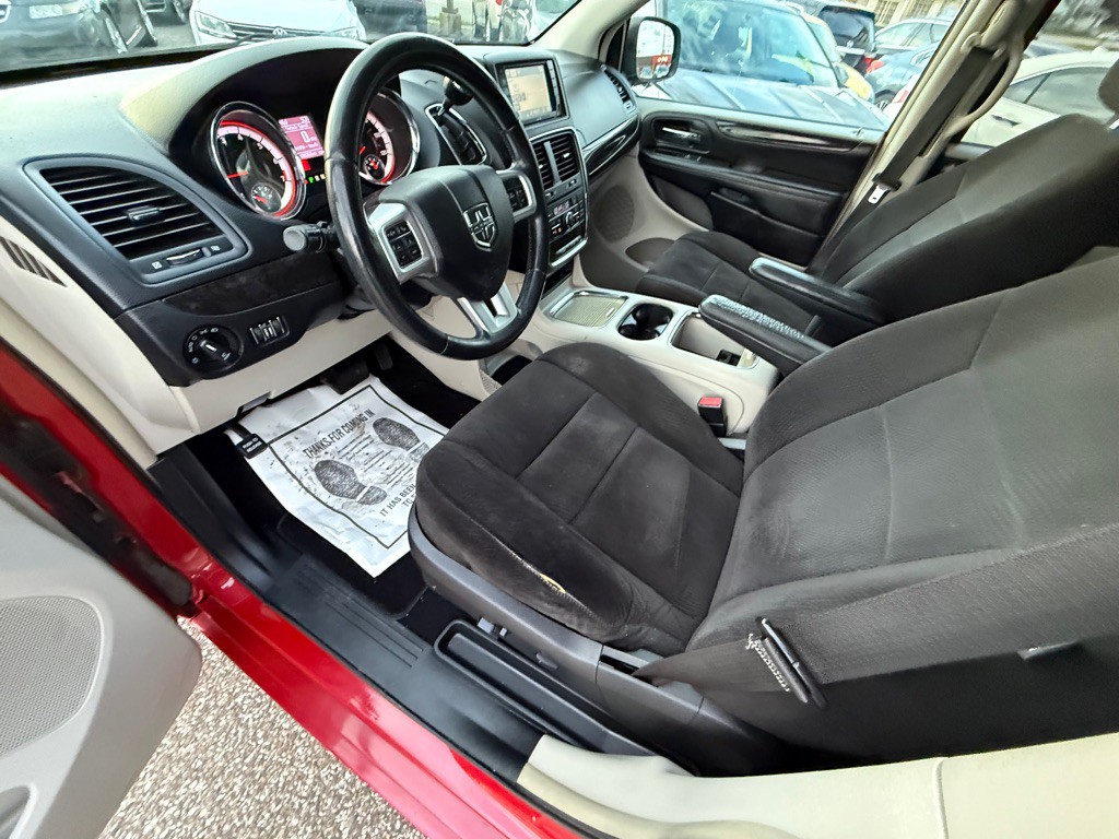 2012 Dodge Grand Caravan Image 12