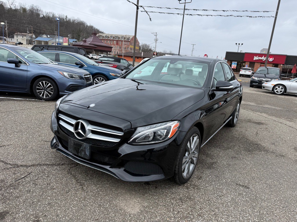2015 Mercedes-Benz C-Class Image 6