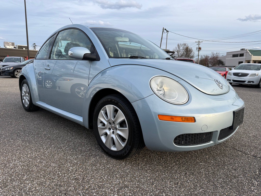 2009 Volkswagen Beetle Image 6