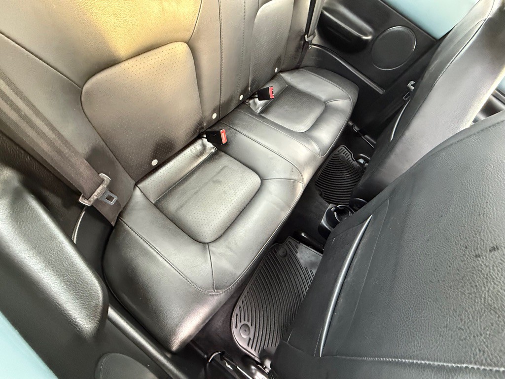 2009 Volkswagen Beetle Image 17