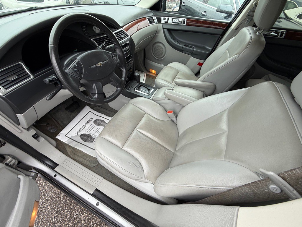 2007 Chrysler Pacifica Image 9