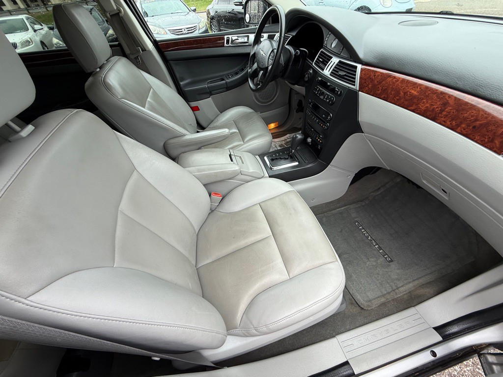 2007 Chrysler Pacifica Image 18