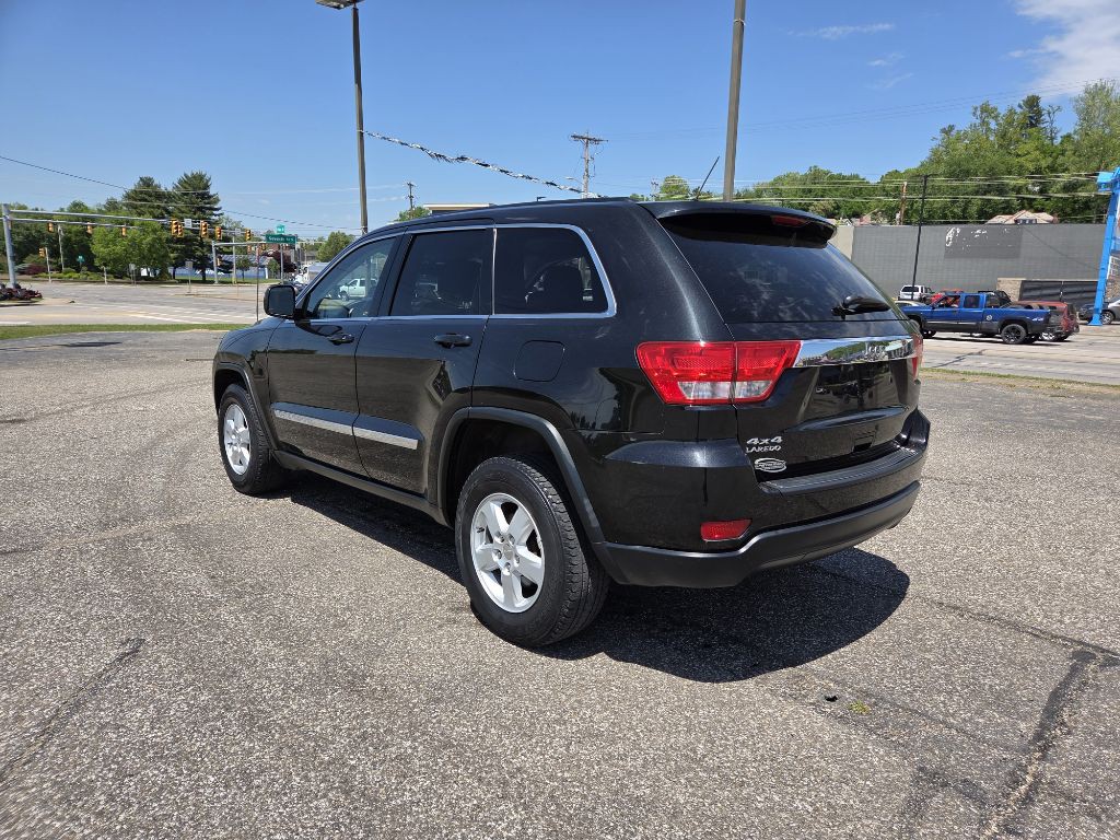 2012 Jeep Grand Cherokee Image 8