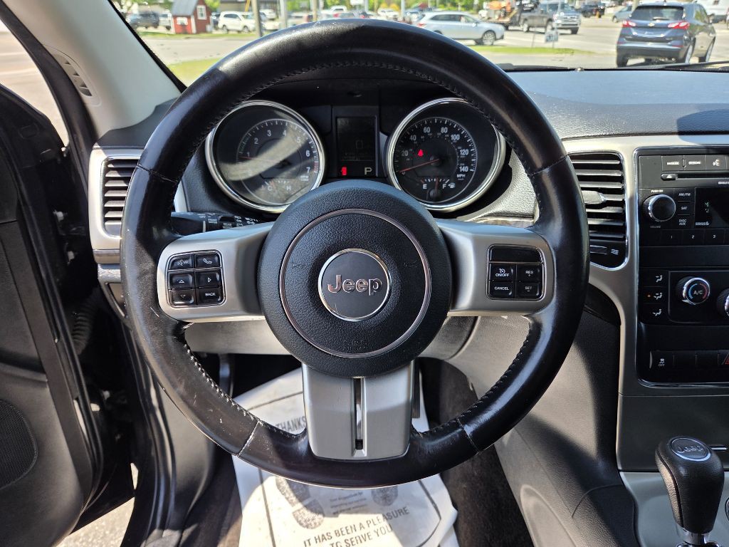 2012 Jeep Grand Cherokee Image 12