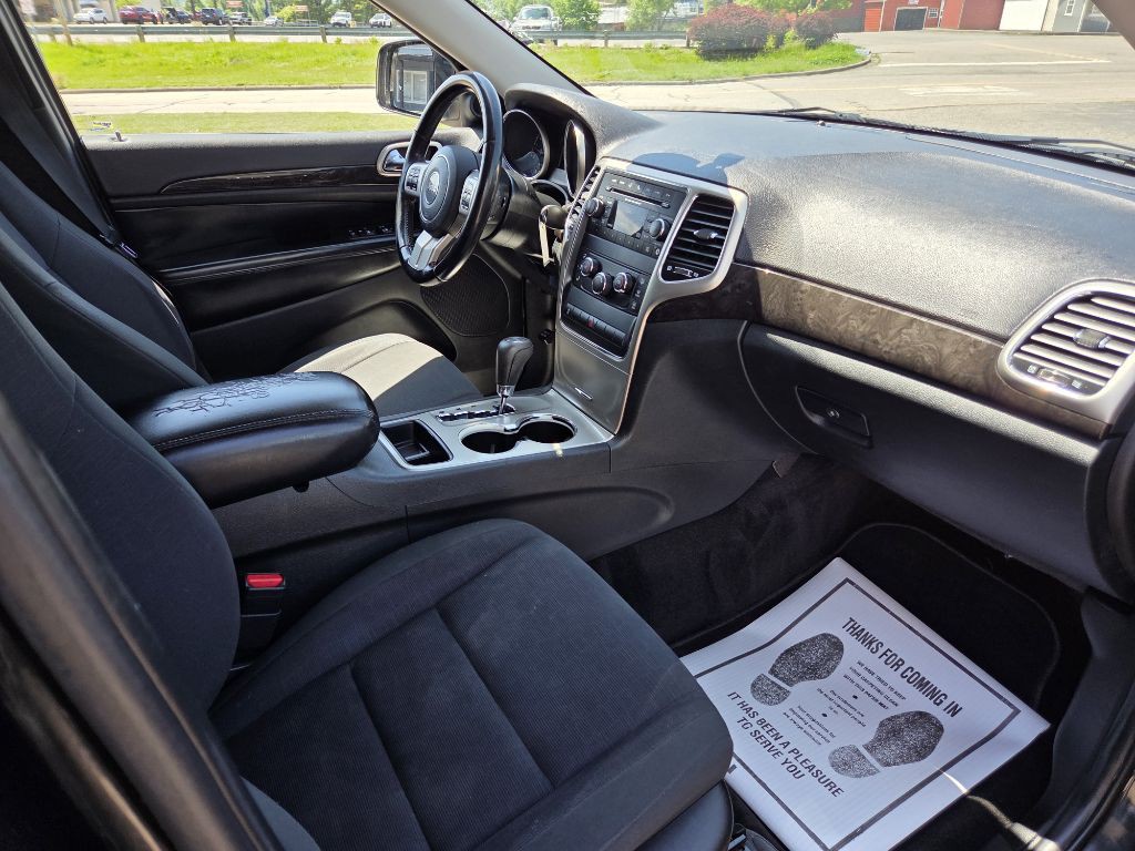 2012 Jeep Grand Cherokee Image 14